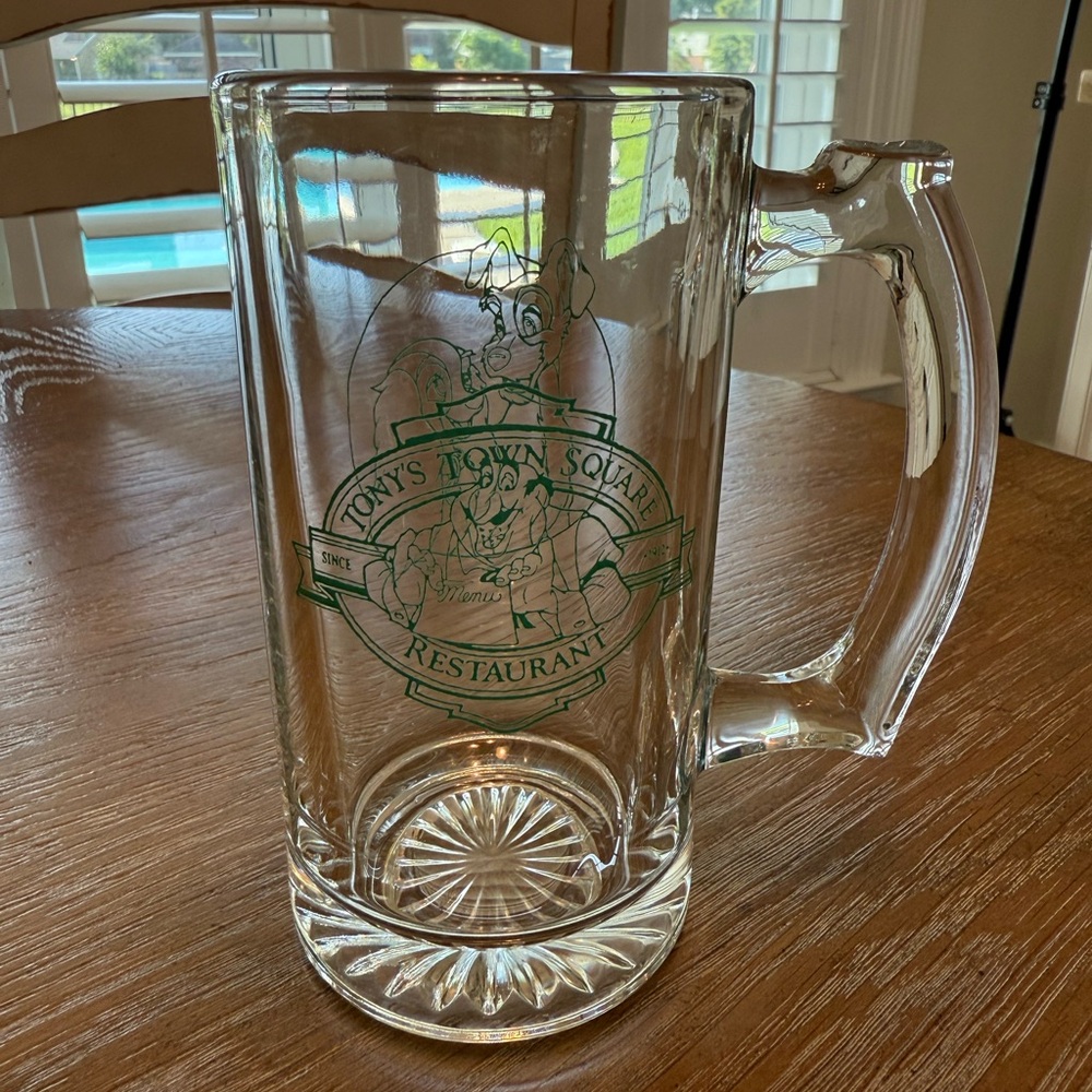 Disney's Lady and the Tramp Tony's Town Square Restaurant Clear Glass Beer Mug
